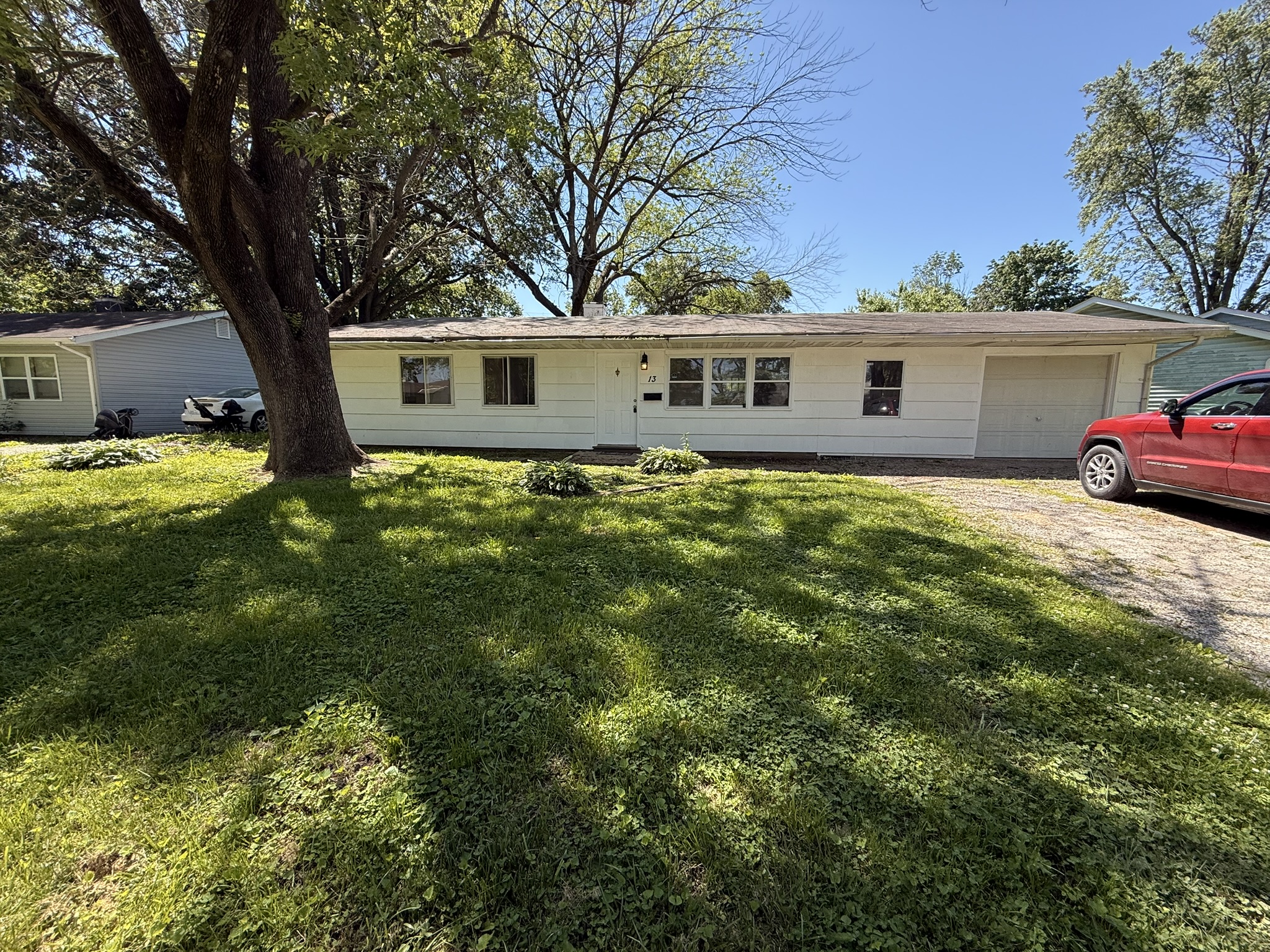 13 West Adams Drive